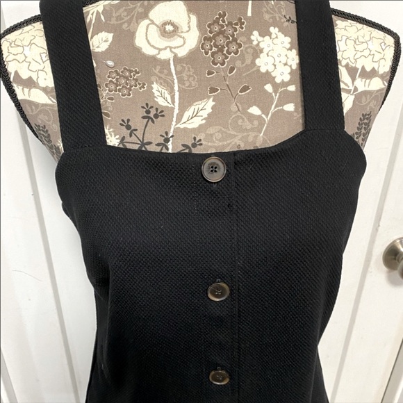 Ann Taylor Tops - Ann Taylor textured tank 🖤